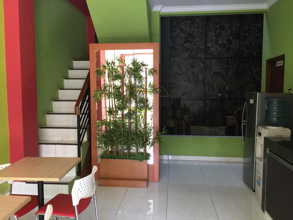Agung Inn Yogyakarta Extérieur photo