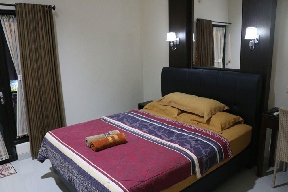 Agung Inn Yogyakarta Extérieur photo